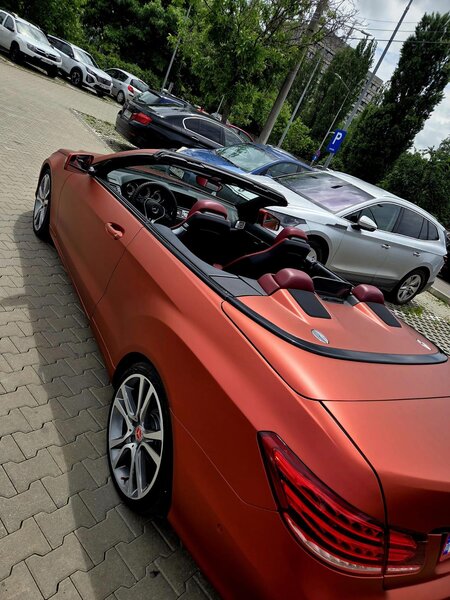 Mercedes-Benz E 250