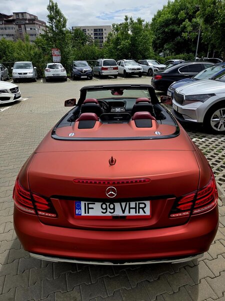 Mercedes-Benz E 250